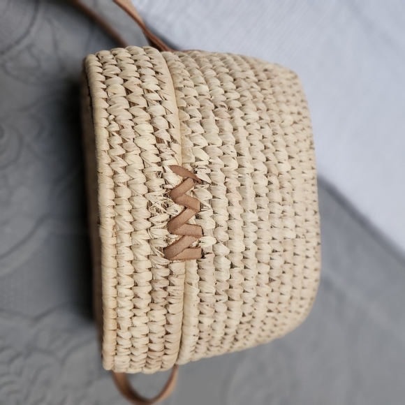 Adorable fair trade  crossbody bag - Picture 2 of 6